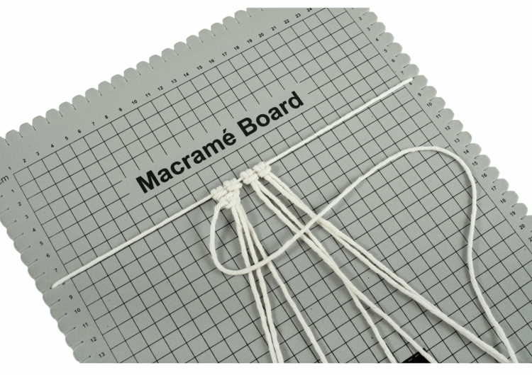 Macrame Project Board by Trimits