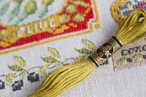 Half cross sales stitch tapestry
