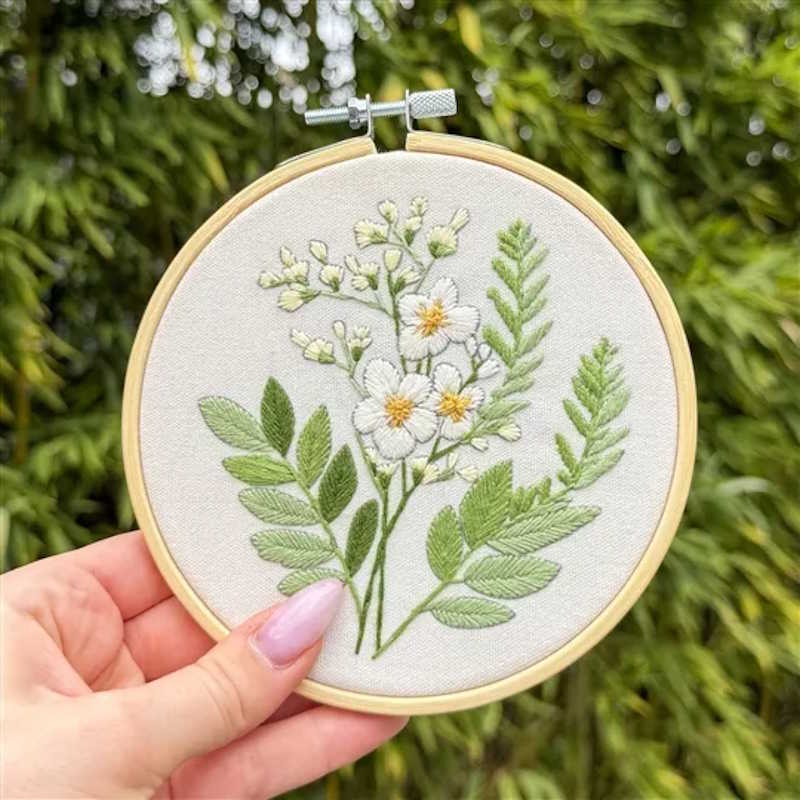 Achillea Ptarmica Embroidery Kit by Milpoint 