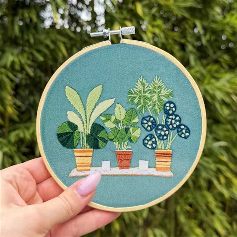 Green Trio Embroidery Kit by Milpoint 