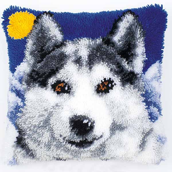 Wolf Latch Hook Cushion Kit By Vervaco
