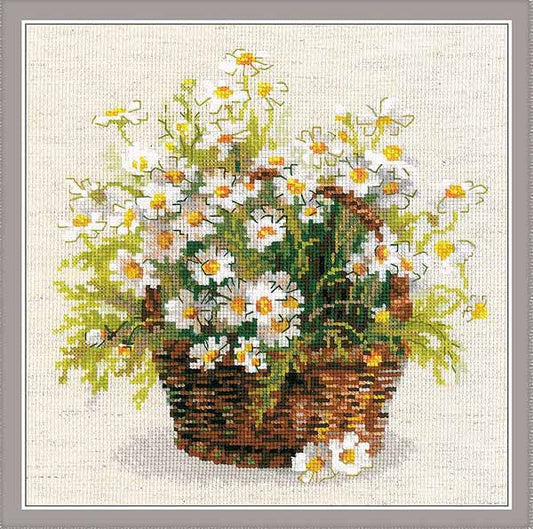 Russian Daisies Cross Stitch Kit By RIOLIS